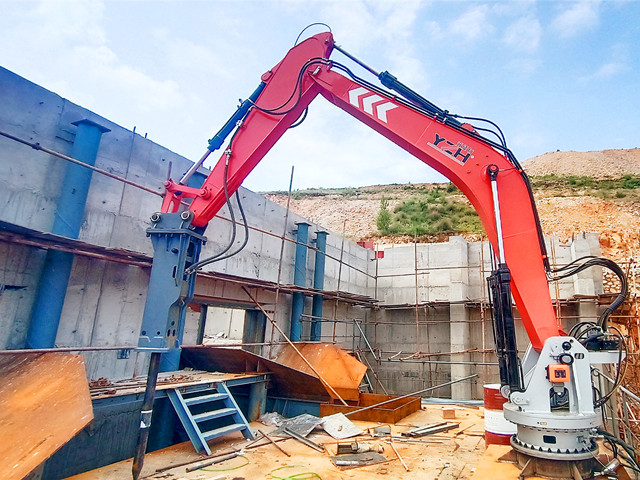 YZH Rock Breaker Booms